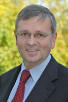 Fritz Ihler 1. Vorsitzender ÄKV Rosenheim Facharzt für Allgemeinmedizin